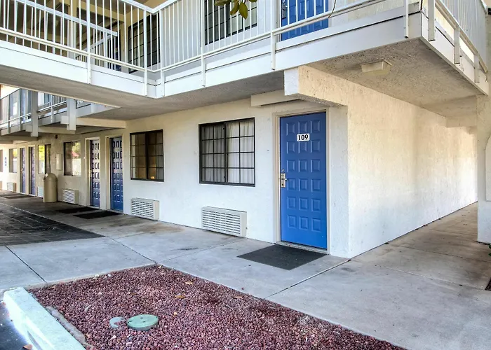 Motel 6-Redding, Ca - South