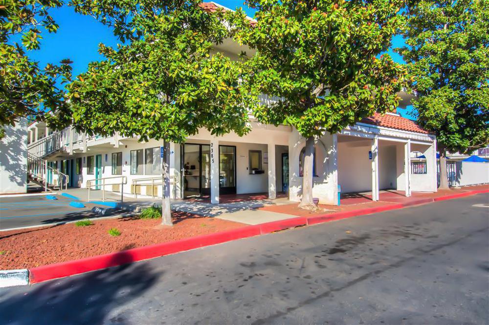 Hotel 6-redding, Ca - South