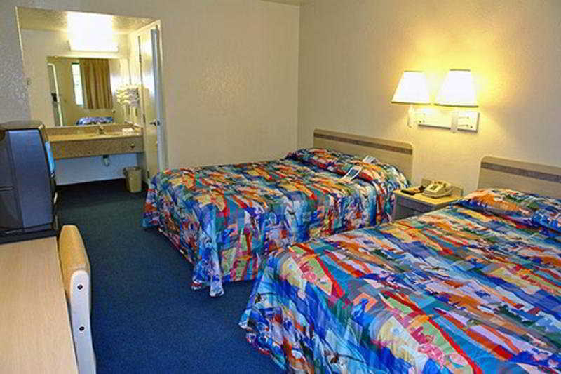 6-redding, Ca - South Hotel